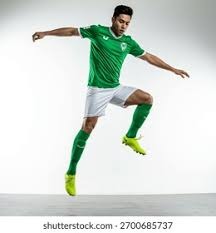 高校体育专业男生练习沙坑跳远，跳出7.28米好成绩#跳远