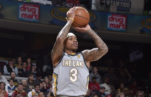 其他队友在 其他队友在